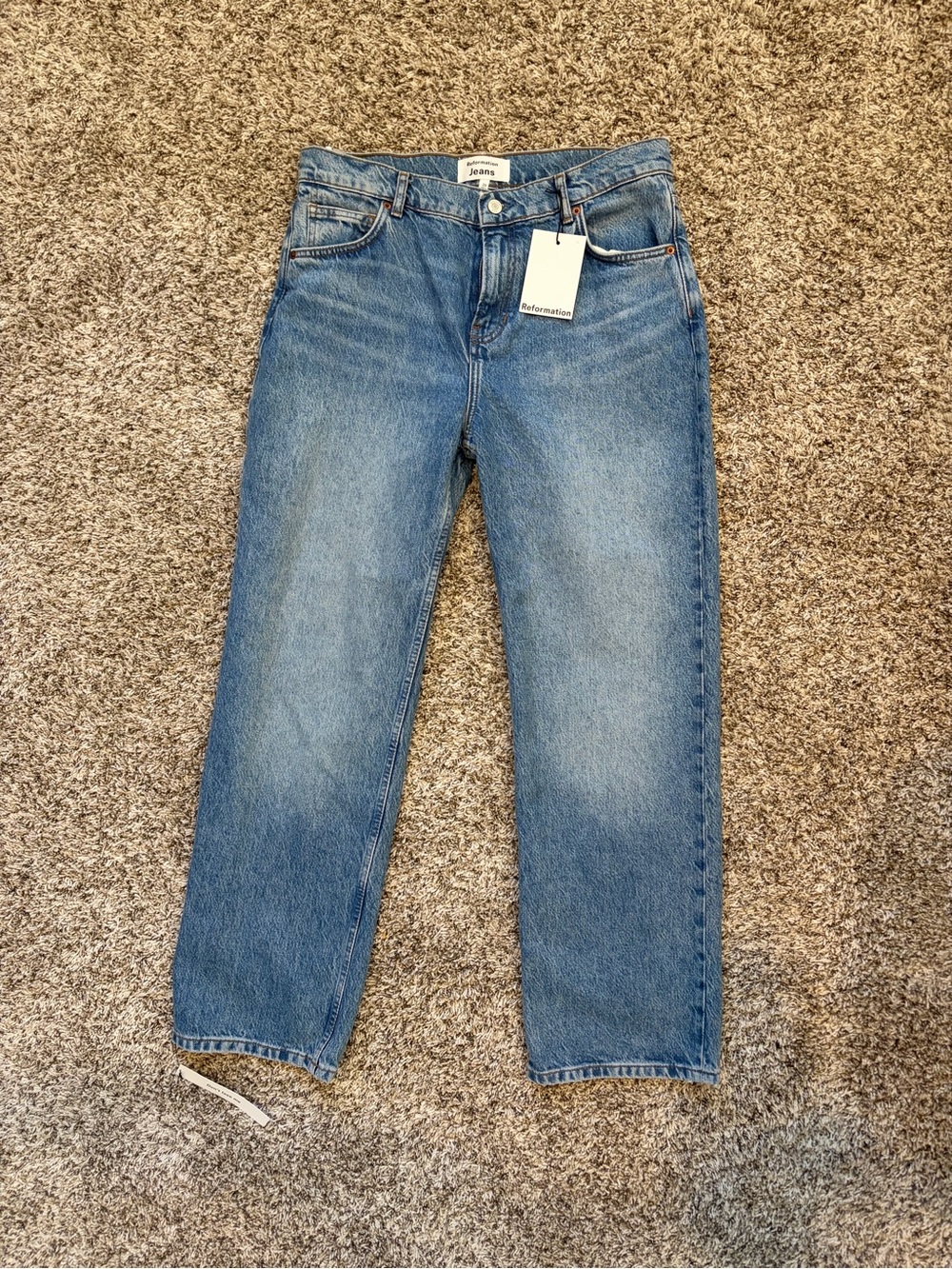 Reformation Low Rise Straight Jeans - Picture 4 of 9